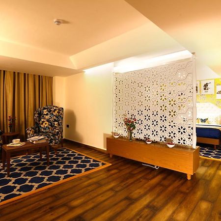 Mosaic Hotel Mussoorie Mallroad Extérieur photo