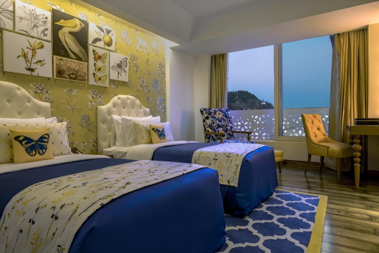 Mosaic Hotel Mussoorie Mallroad Extérieur photo